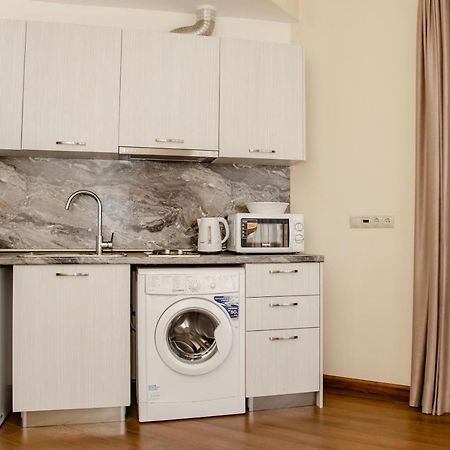 D&H Group Apartment เยเรวาน ภายนอก รูปภาพ