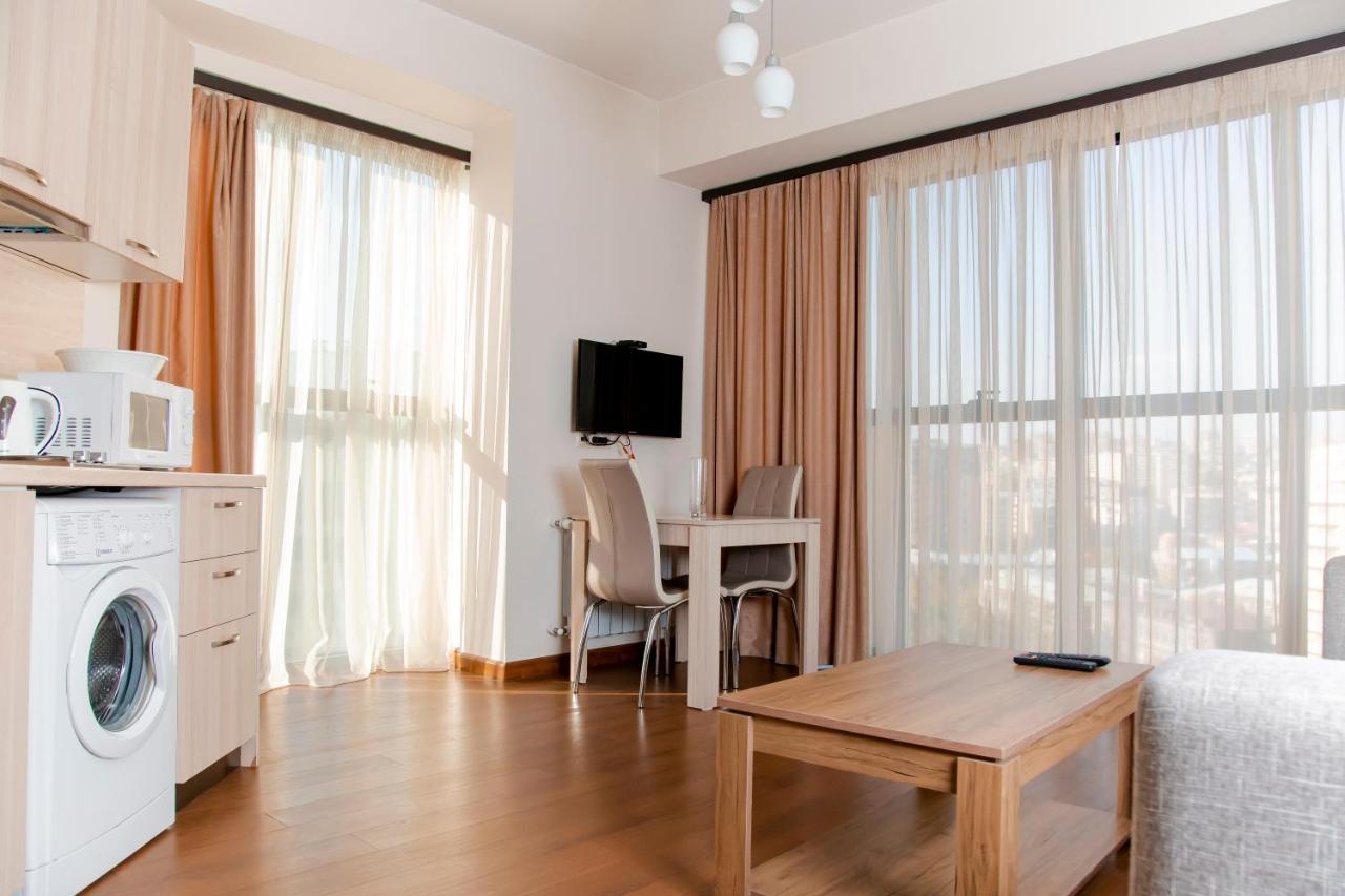 D&H Group Apartment เยเรวาน ภายนอก รูปภาพ