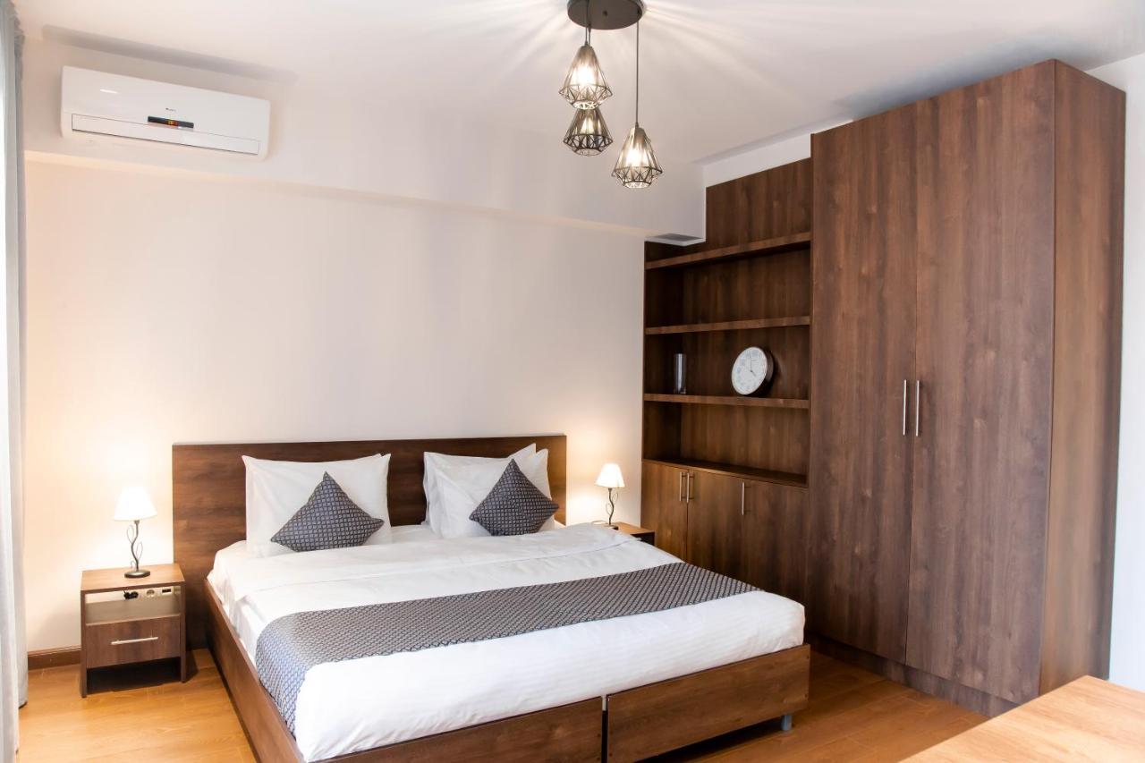 D&H Group Apartment เยเรวาน ภายนอก รูปภาพ