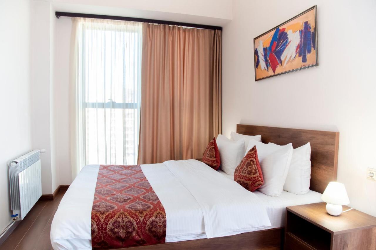 D&H Group Apartment เยเรวาน ภายนอก รูปภาพ