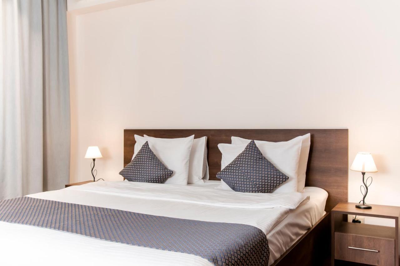 D&H Group Apartment เยเรวาน ภายนอก รูปภาพ