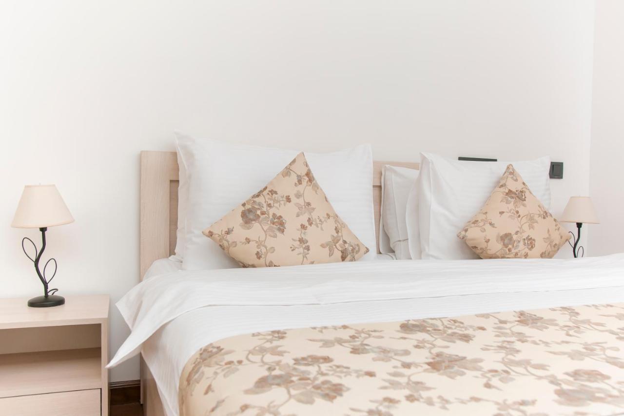 D&H Group Apartment เยเรวาน ภายนอก รูปภาพ