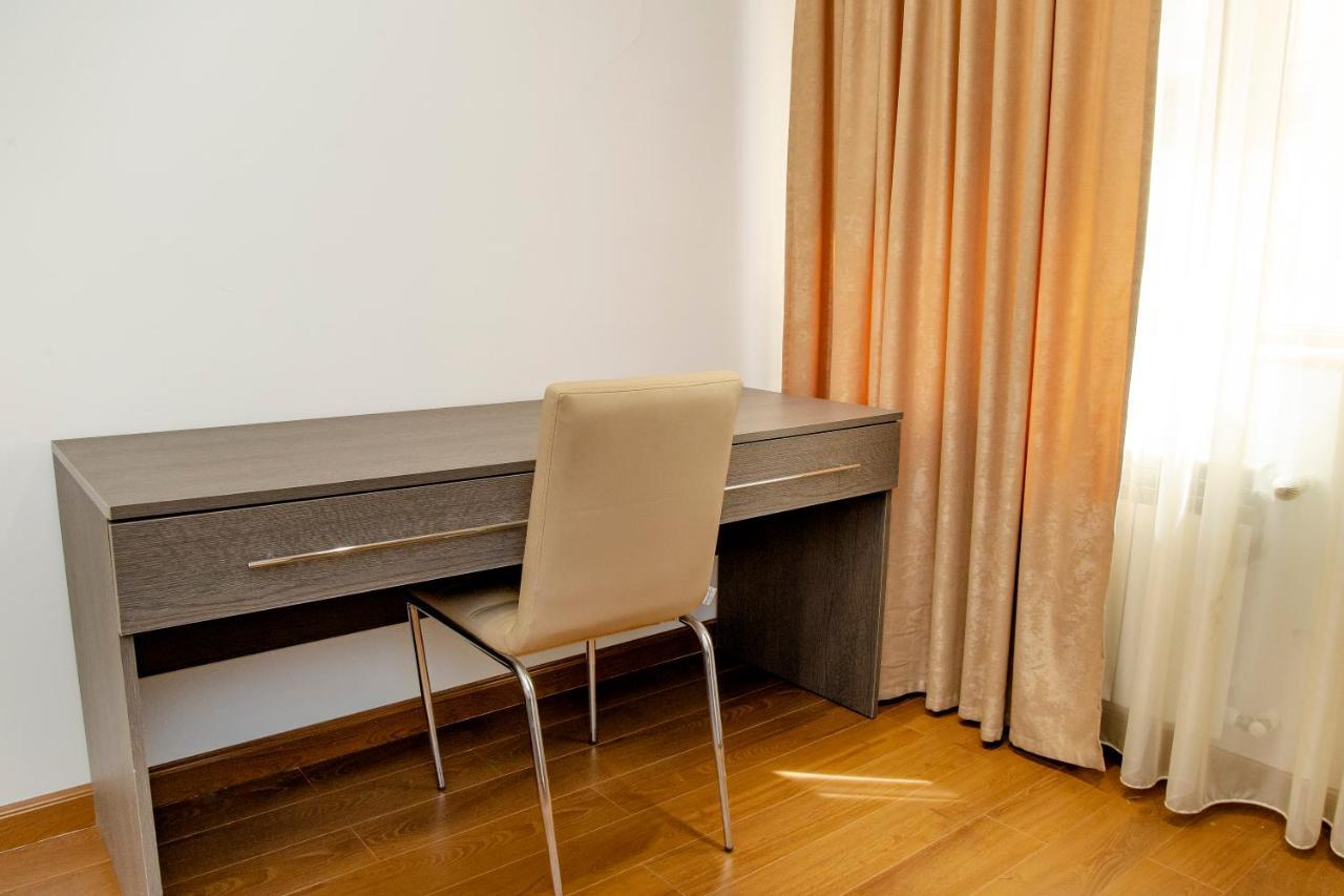 D&H Group Apartment เยเรวาน ภายนอก รูปภาพ