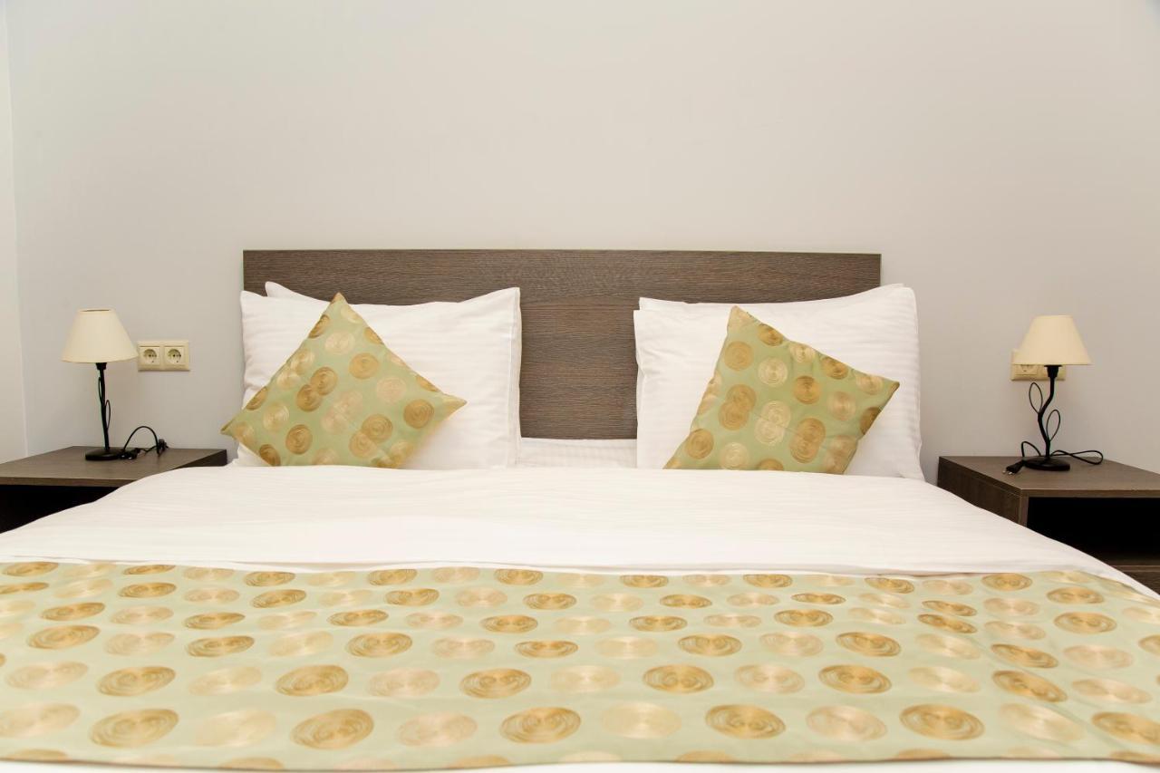 D&H Group Apartment เยเรวาน ภายนอก รูปภาพ