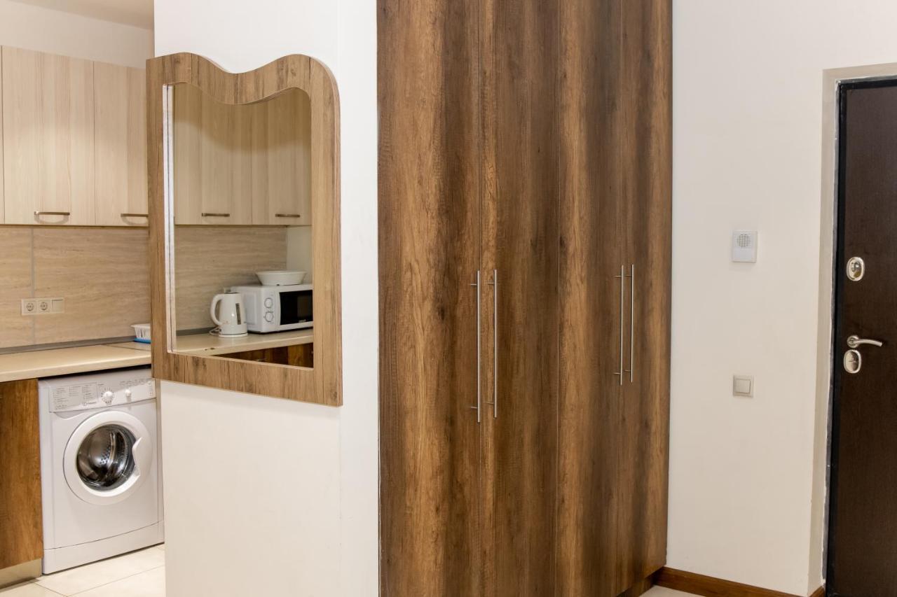 D&H Group Apartment เยเรวาน ภายนอก รูปภาพ